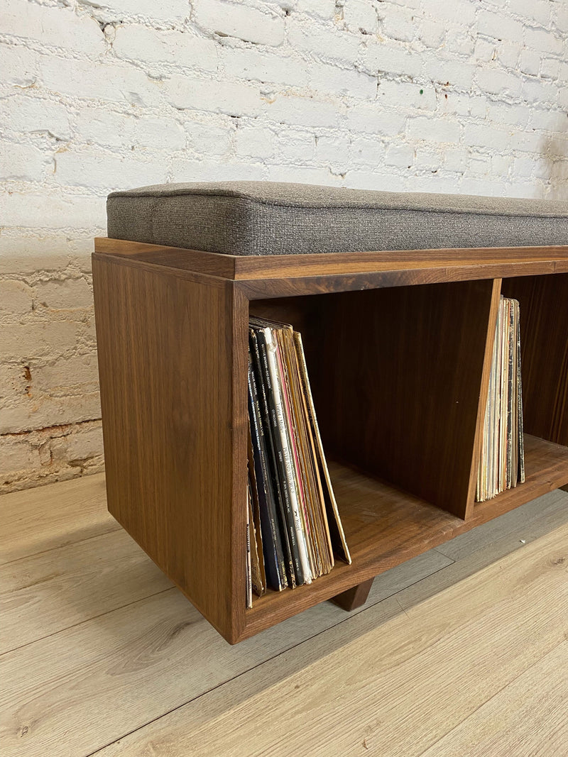 hi fi vinyl storage bench with component shelf