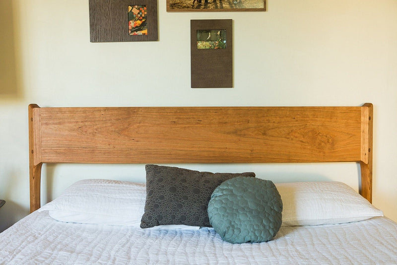 Classic Modern Bed (Danish Mid Century Modern Style Bed)